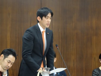 外務委員会で質問に立ちました。