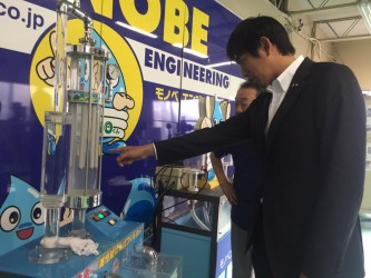 地元企業の視察