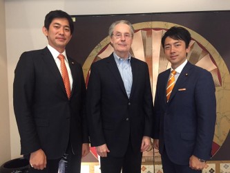 ハイランド駐日米国臨時代理大使と面談