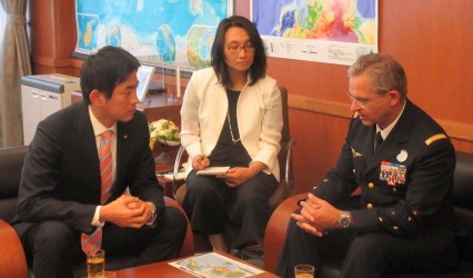 メルシエNATO変革連合最高司令官から表敬を受けました。