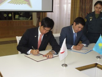 カザフスタンとの防衛協力・交流の覚書